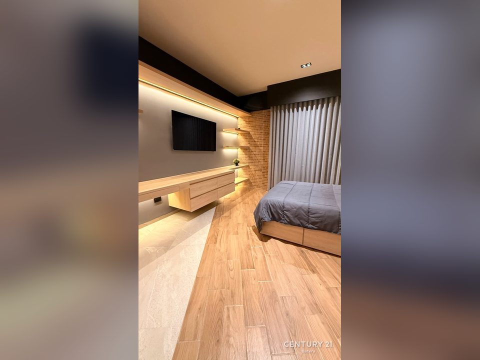 Loft amueblado, piso 7 en Frente a la UPAEP, Puebla