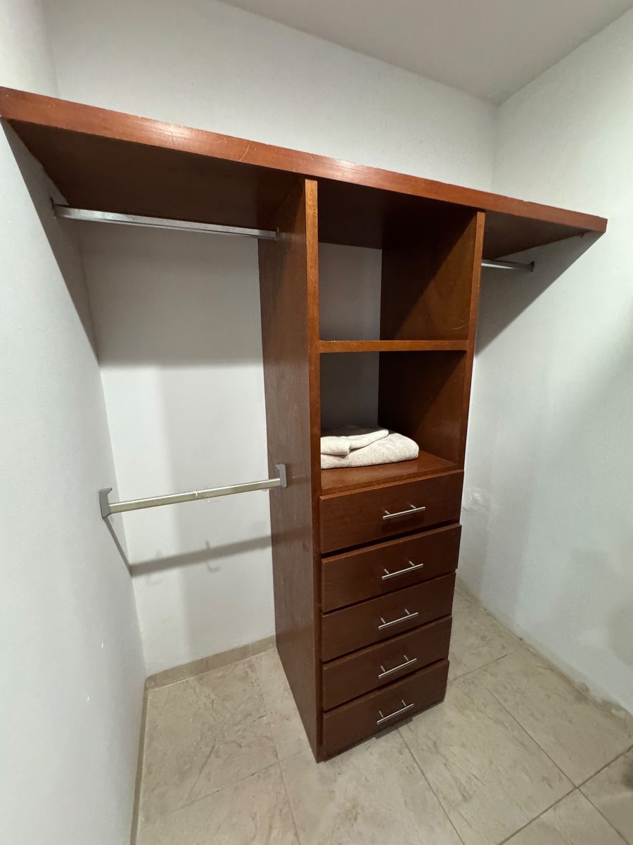 Casa amueblada de 4 recámaras, foto 13 de 17