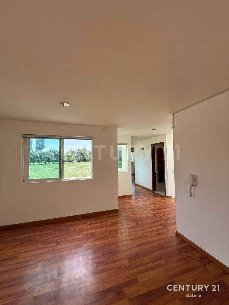 Casa con jardín, foto 12 de 17