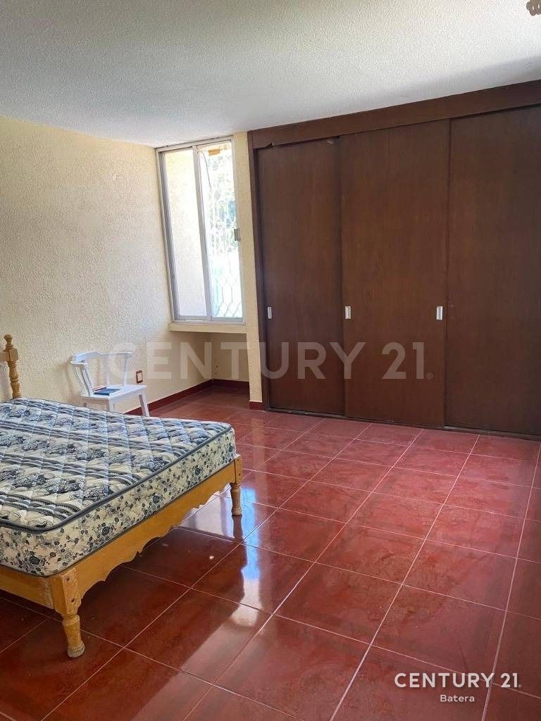 Casa de 3 recámaras con jardín, foto 9 de 17