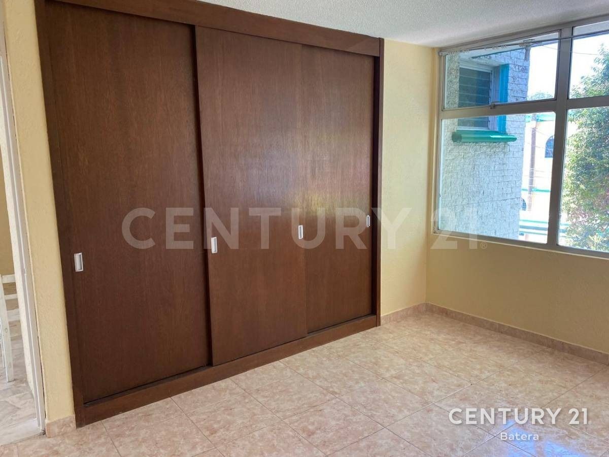 Casa de 3 recámaras con jardín, foto 10 de 17