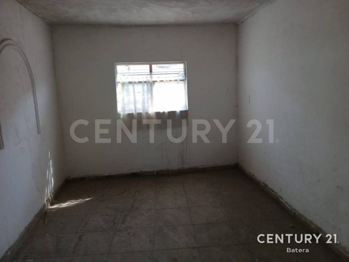 Casa para remodelar con departamento, foto 12 de 18