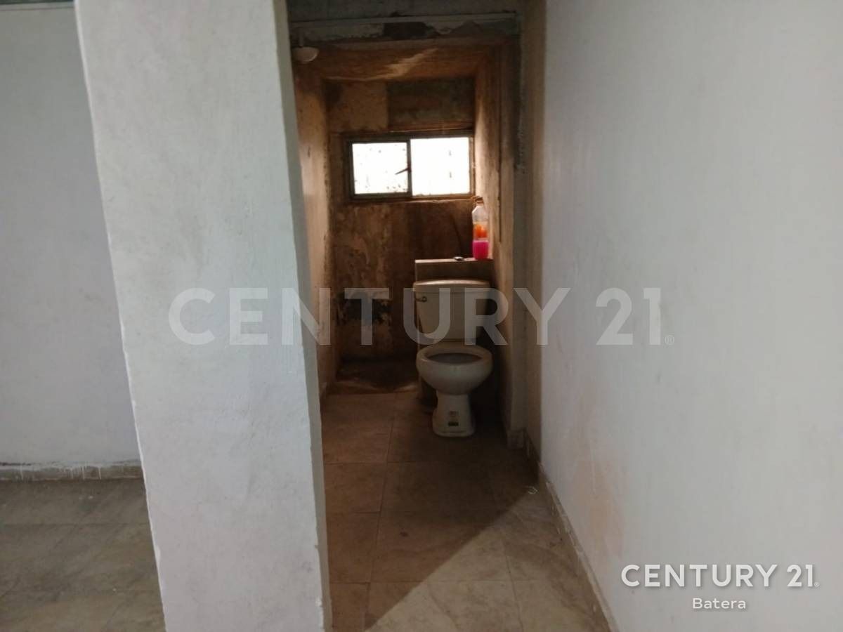 Casa para remodelar con departamento, foto 16 de 18