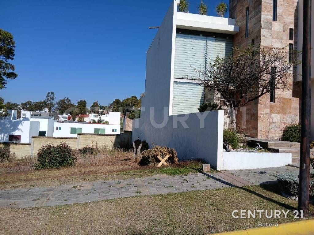 Terreno de 375 m², foto 3 de 11
