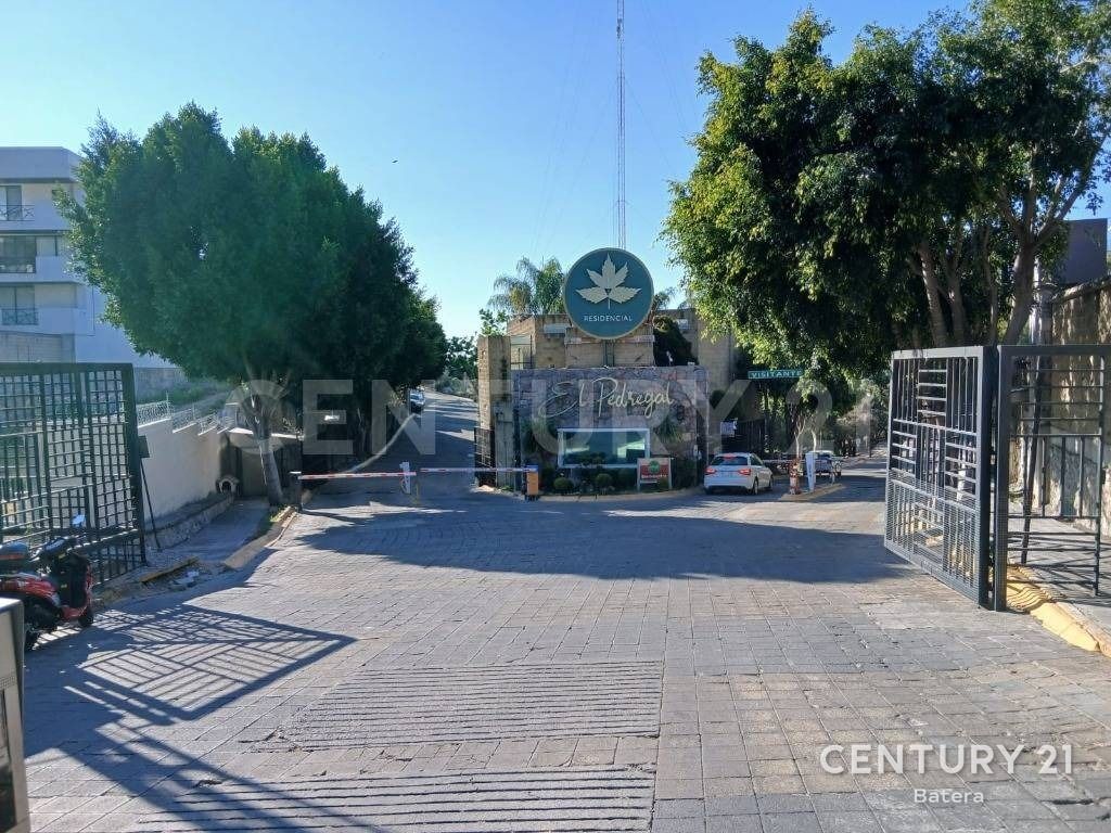 Terreno de 375 m², foto 6 de 11