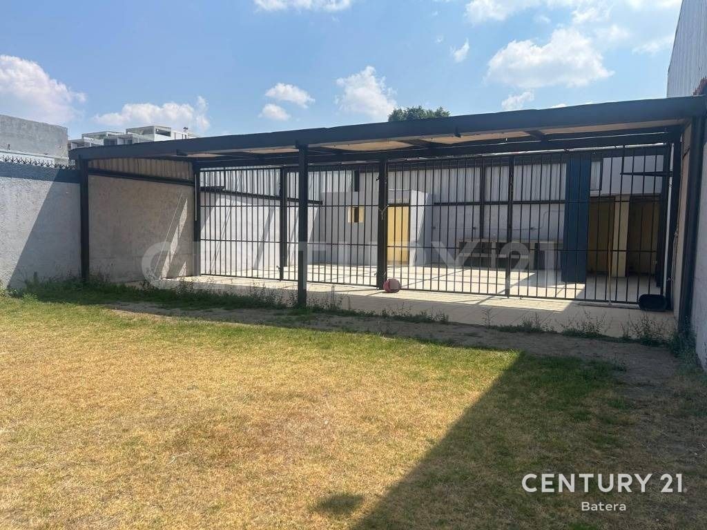 Terreno de 395 m², foto 4 de 8
